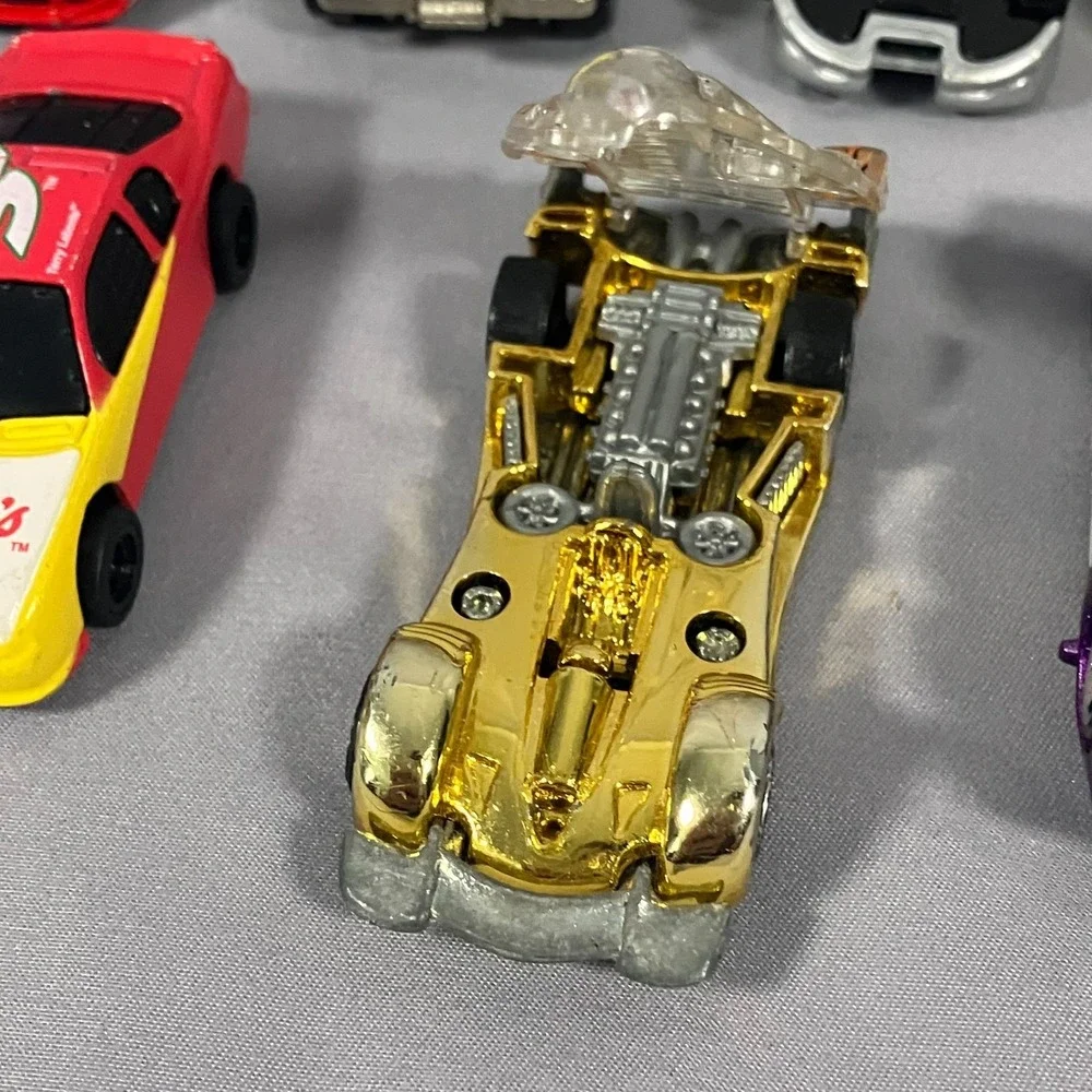 Hot Wheels here sale